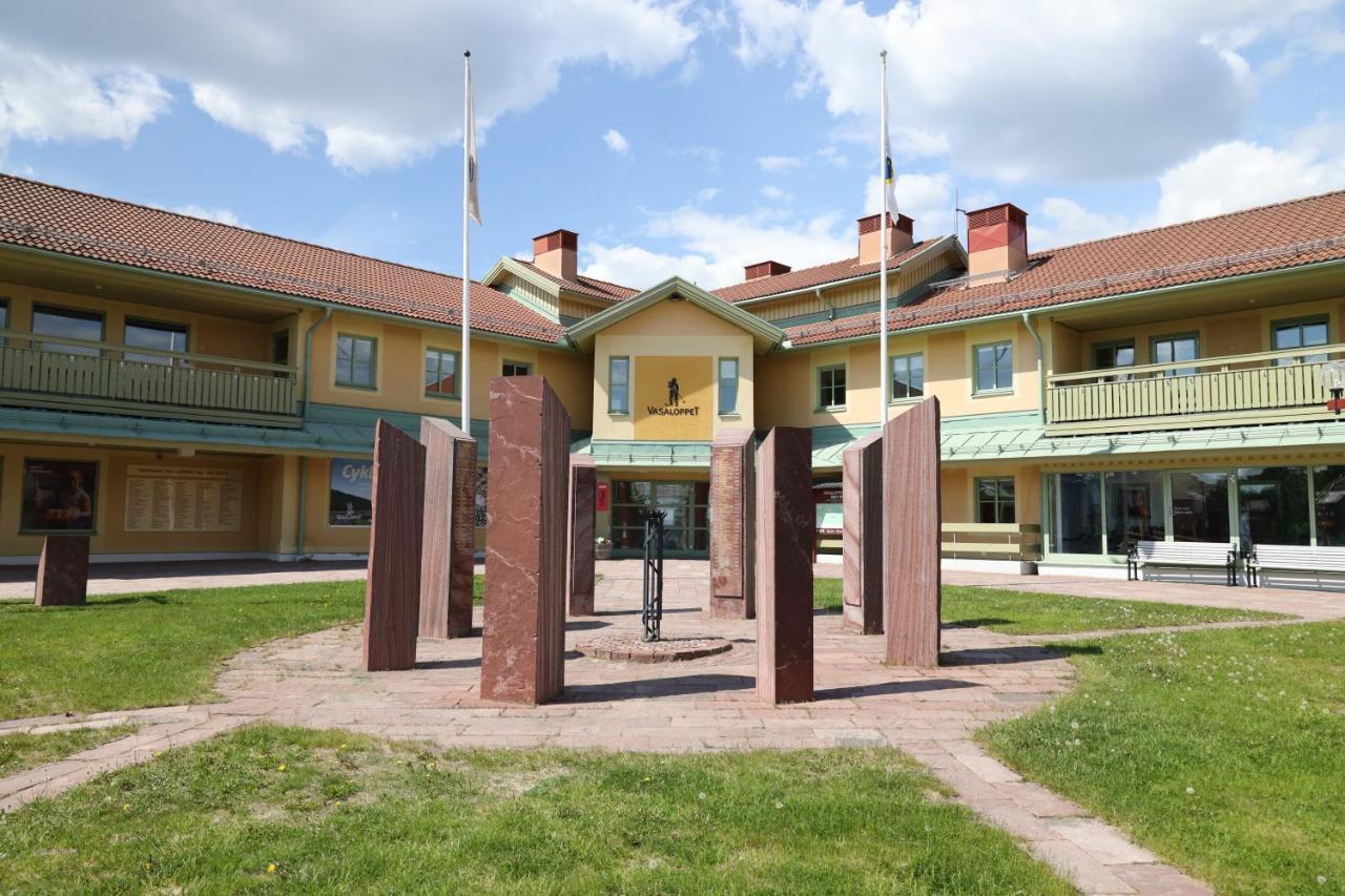 Vasaloppsmalet - Hostel Mora - Malkullans Vandrarhem Exterior foto